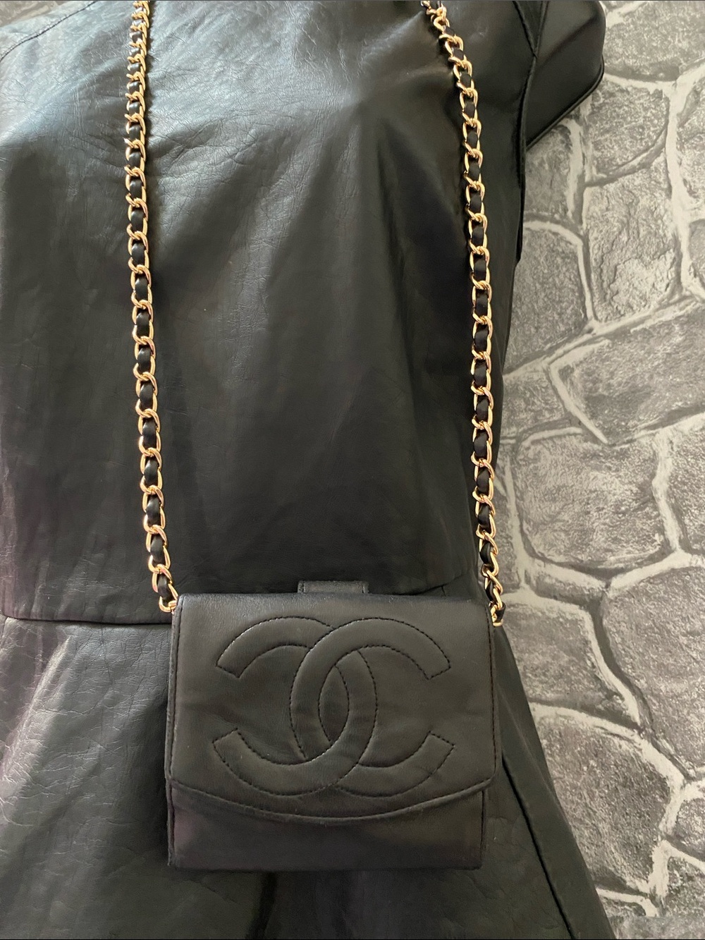 Authentic CHANEL Timeless CC Logo Leather Wallet